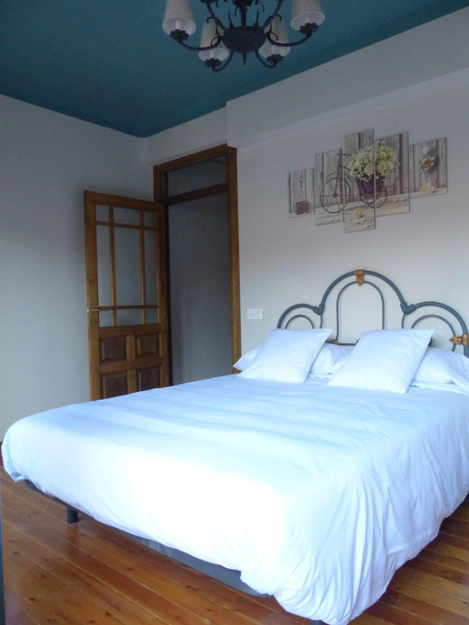 Apartamento Abside De San Juan III Estella Dış mekan fotoğraf