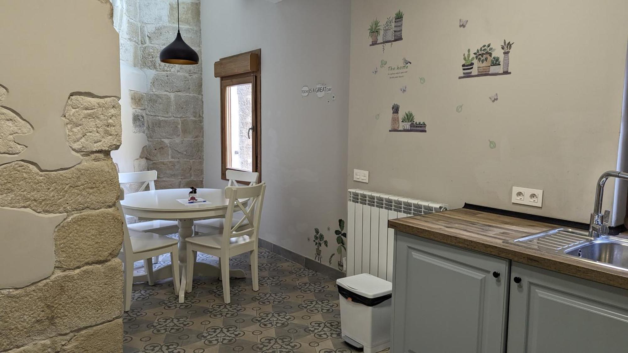 Apartamento Abside De San Juan III Estella Dış mekan fotoğraf